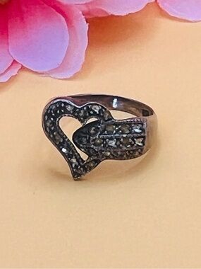 Heart-Shaped Silver and marcasite Ring size 8